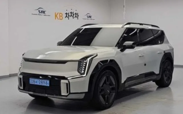 EV9롱레인지 중고차 EV9 롱레인지 4WD 매물 사진 3 - 2023/08 64,000km