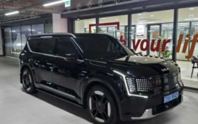 EV9롱레인지 중고차 EV9 롱레인지 4WD 매물 사진 20 - 2023/10 48,584km
