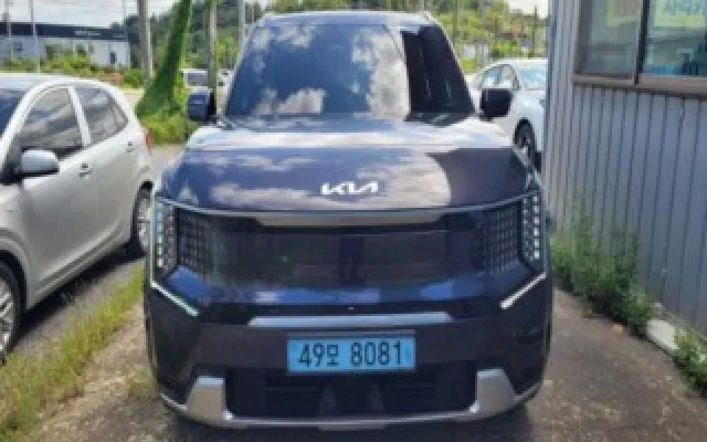 EV9롱레인지 중고차 EV9 롱레인지 4WD 매물 사진 8 - 2024/02 83,094km