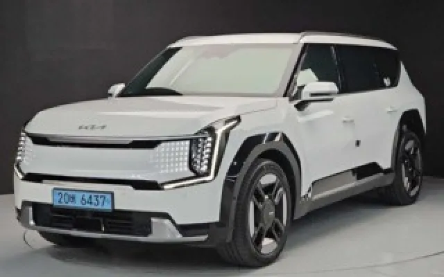 EV9롱레인지 중고차 EV9 롱레인지 4WD 매물 사진 14 - 2023/07 58,941km