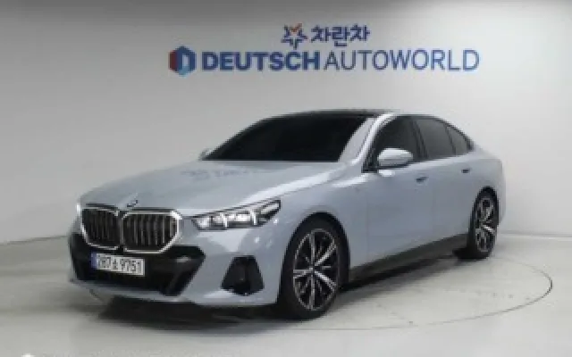 EV9롱레인지 중고차 5시리즈 (G60) 530i xDrive 매물 사진 16 - 2024/10 11,717km