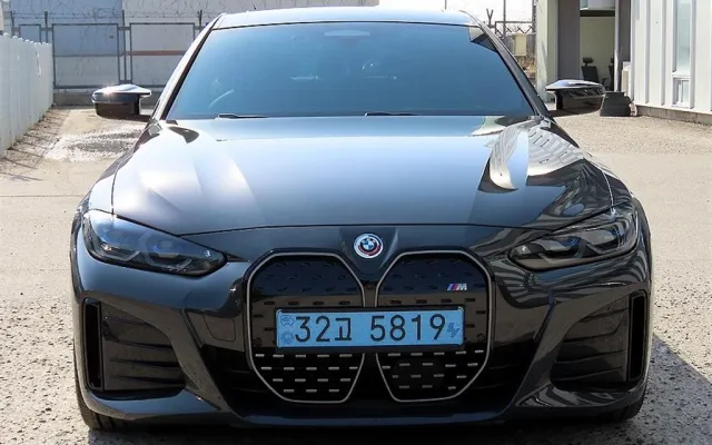 EV9롱레인지 중고차 i4 M50 매물 사진 10 - 2023/02 90,732km